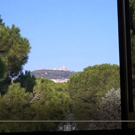 Hotel Mom Assisi