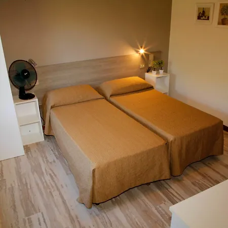 Mom Hotel
