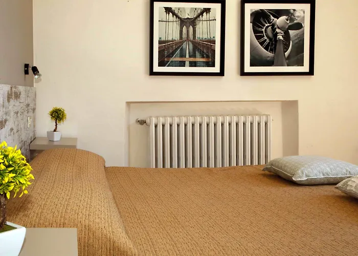 モム 2* アッシジ